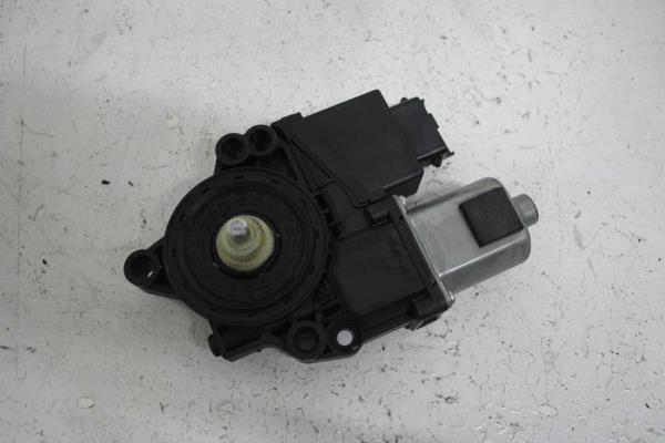 MOTEUR LEVE VITRE AVANT GAUCHE KIA CEED 2012-2015 - Vue 2